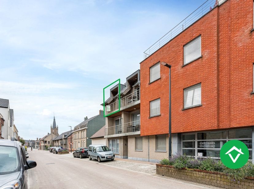 Dit appartement is gelegen op wandelafstand van Gits Platse, bruisende gemeente kortbij Roeselare. Ontspanning, scholen, voedingszaken, openbaar vervo
