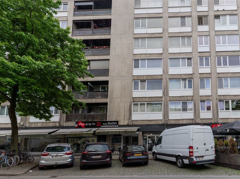 Te koop: op te frissen studio in het bruisende Borgerhout&lt;br /&gt;
Adres: Drink 19 bus 16, 2140 Borgerhout&lt;br /&gt;
Bent u op zoek naar een studio dat u vol