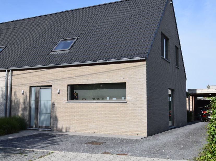 Maison à vendre
                    à 9520 Bavegem