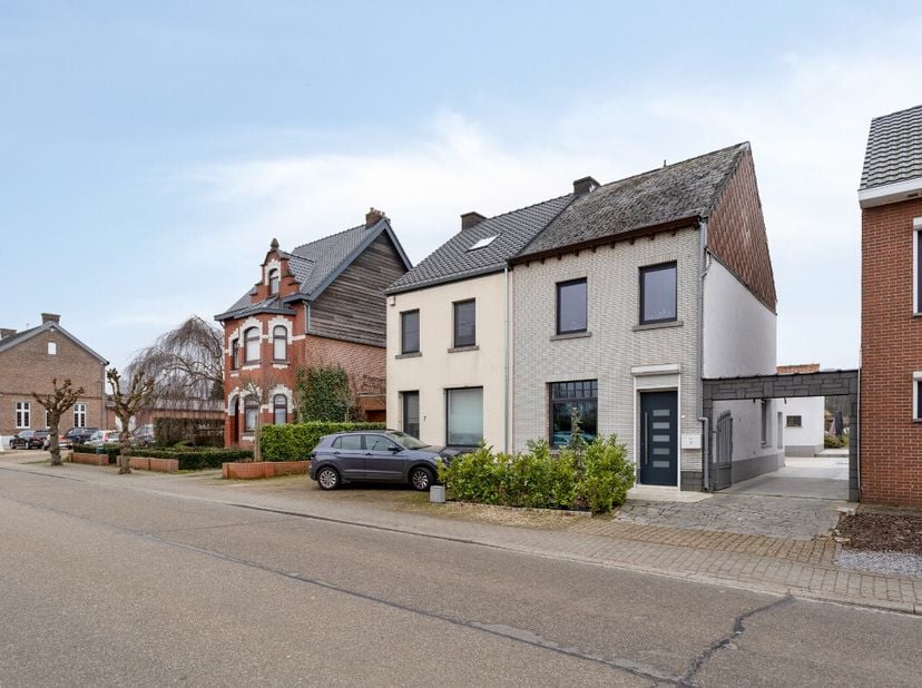 [[ CE BIEN PARTICIPE À LA JOURNÉE MAISONS OUVERTES ERA LE 15/3 DE 13:00 À 14:00 ]]&lt;br /&gt;
Ce bien participe à la Journée Maisons Ouvertes ERA. Visitabl
