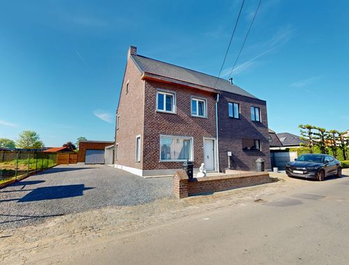                                         Maison à vendre à Asper, € 325.000
