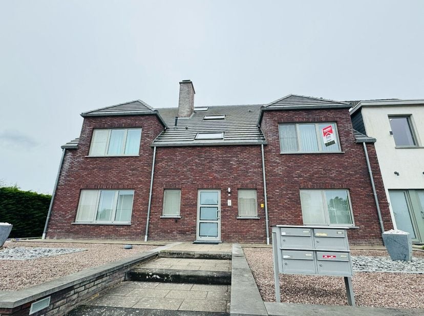 Appartement à louer
                    à 3560 Linkhout