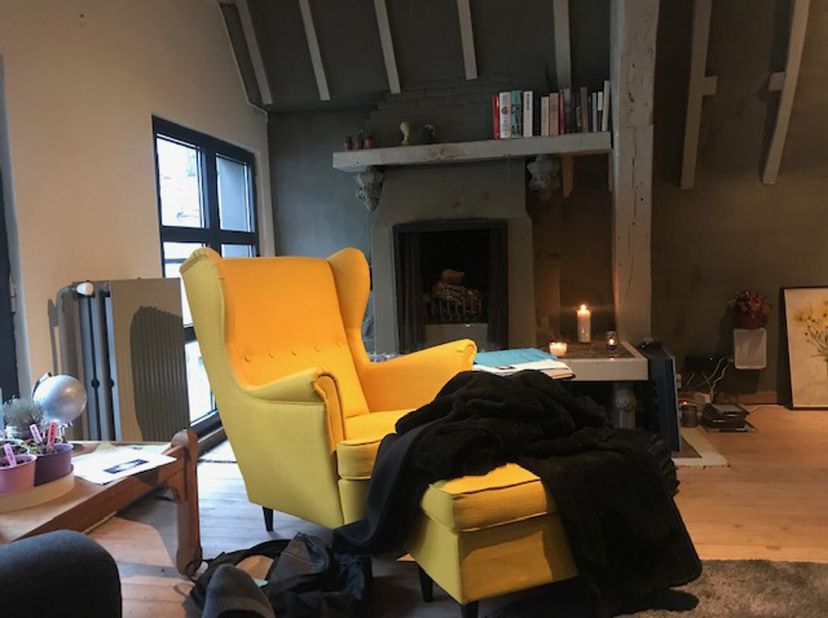 Karaktervol appartement op een zeer centrale ligging in de historische binnenstad.&lt;br /&gt;
Het triplex-appartement met separate toegang bevindt zich op