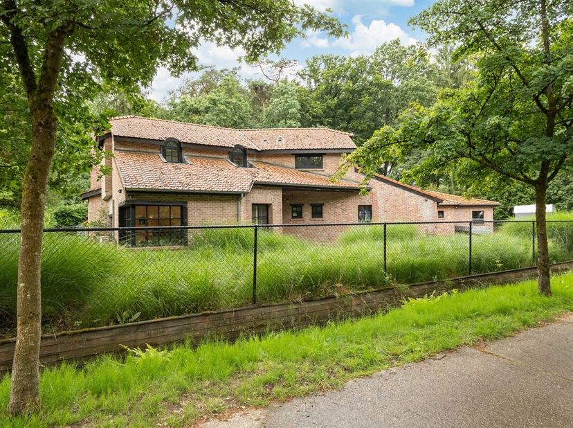 Maison à vendre
                    à 2980 Halle