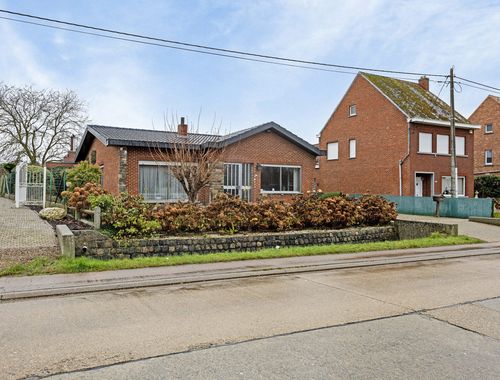                                         Bungalow te koop in Rillaar, € 299.000
