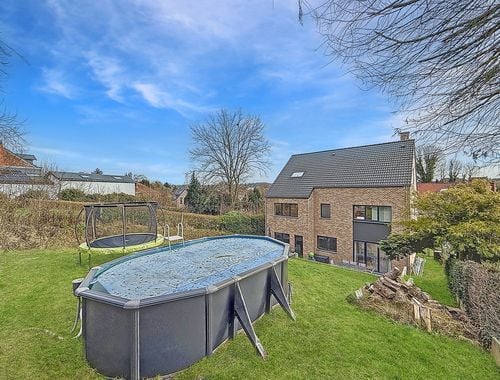                                         Maison à vendre à Wavre, € 695.000
