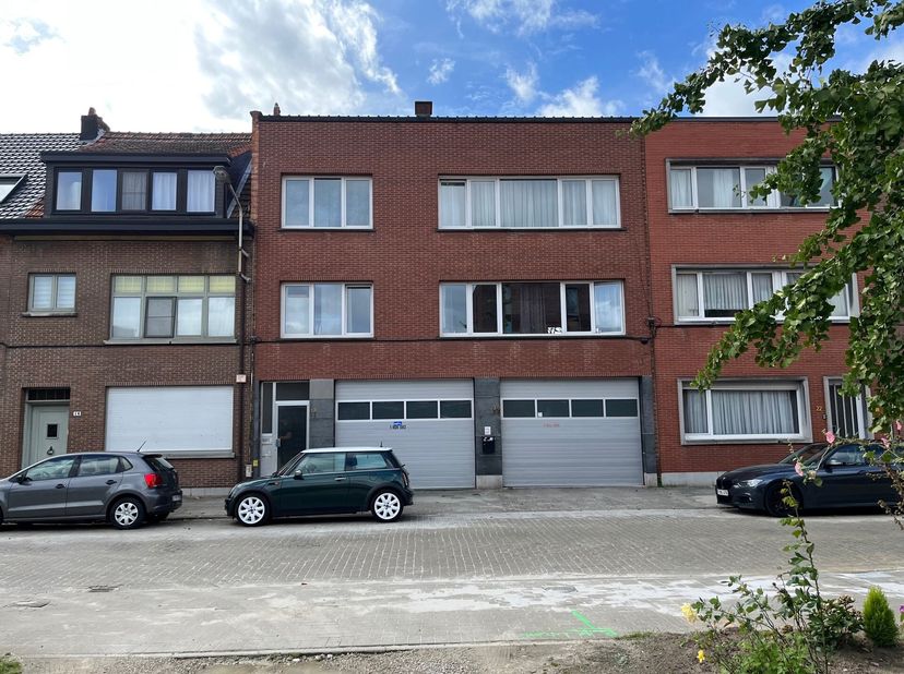 Bien professionnel à louer
                    à 2170 Merksem