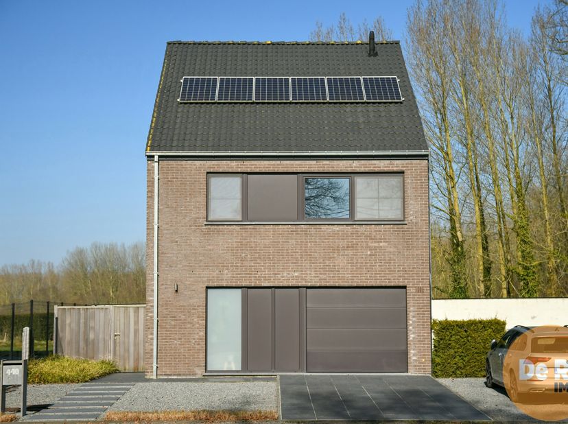 BEZOEKDAG ZAT. 19/04 VAN 9U TOT 14U (enkel op afspraak!).&lt;br /&gt;
ERONDEGEM - Instapklare, energiezuinige woning met hoogwaardige afwerking en aangelegd