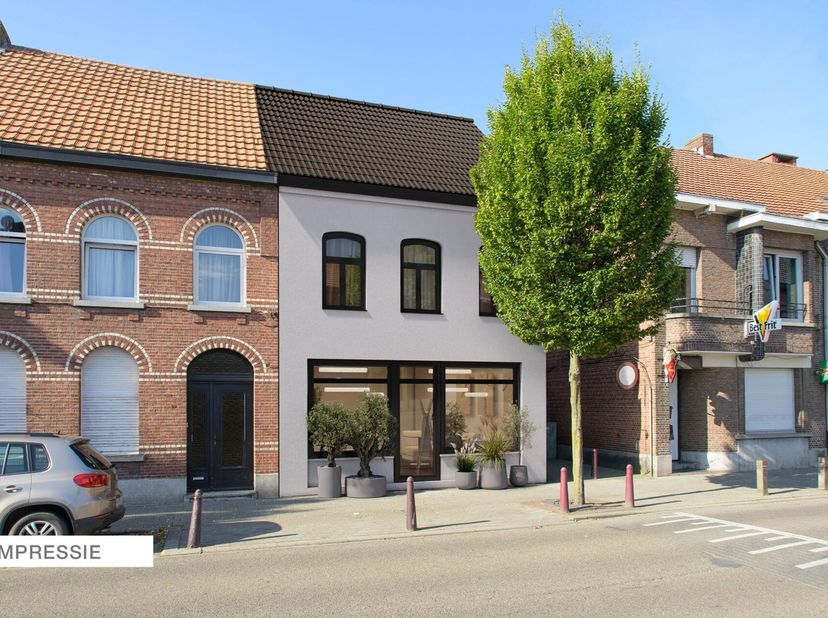 Bien professionnel à vendre
                    à 2960 Brecht