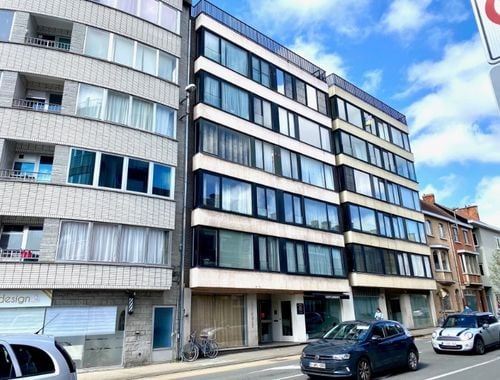                                         Appartement à vendre à Deinze, € 184.000
