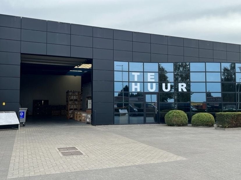 Industriehal- KMO-unit te huur. &lt;br /&gt;
Dit multifunctionele  bedrijfspand draagt bij aan de uitstraling van uw bedrijf!  &lt;br /&gt;
850m2 met burelen. Rui