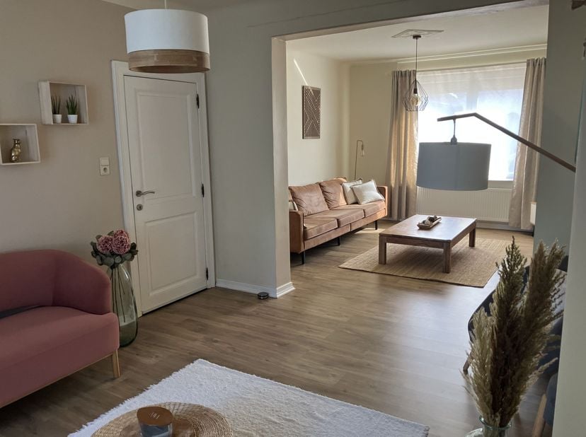 Maison familiale pratique au centre de Grimbergen&lt;br /&gt;
Vous cherchez une maison spacieuse, bien entretenue et fonctionnelle ? Cette propriété à Grimb