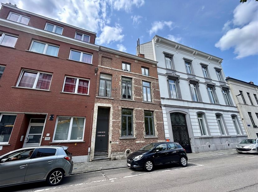 PORTE OUVERTE Malheur. 13/8. Cet accueillant appartement en duplex est ouvert à la visite le mercredi 13/8 entre 17h30 et 18h30. Vous êtes les bienven