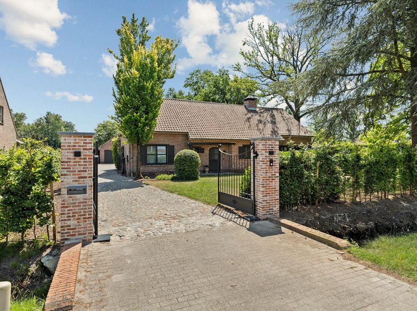 Maison à vendre
                    à 2360 Oud-Turnhout
