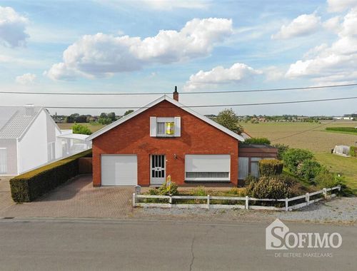                                         Villa te koop in Ieper, € 369.000
