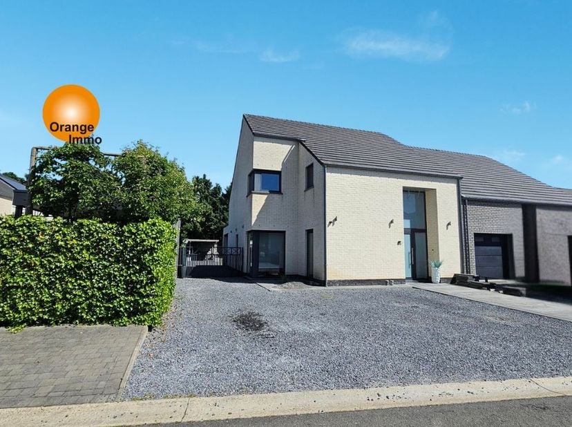 Maison à vendre
                    à 3650 Dilsen-Stokkem