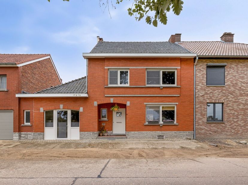 Maison à vendre
                    à 3700 Lauw