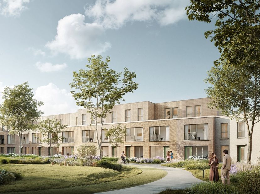 Op zoek naar een gezinswoning met veel ruimte, privacy én je eigen fietsenstalling? Ontdek deze 4-slaapkamerwoning in Nuvèl, gelegen in een groene par