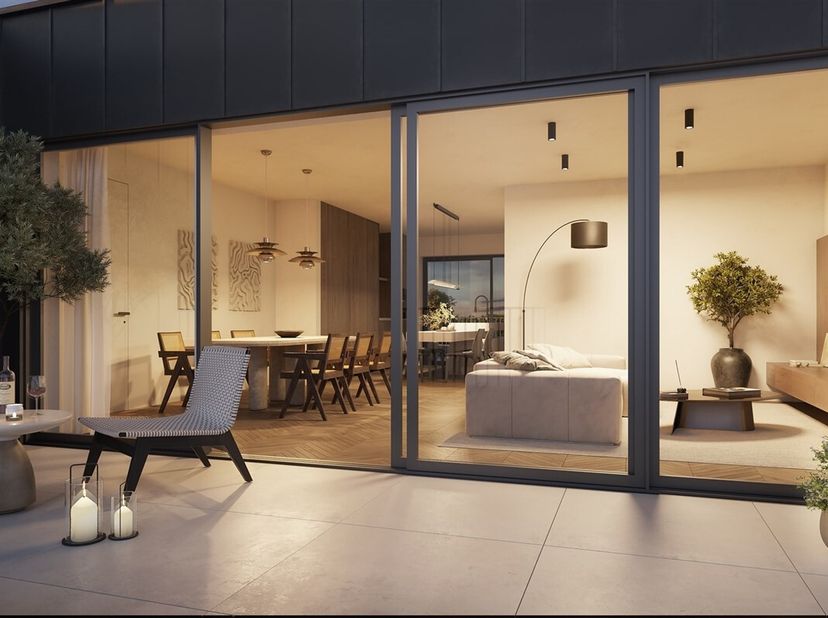 Prachtig penthouse appartement met 3 slaapkamers te Moerbeke&lt;br /&gt;
Gelegen op de derde en hoogste verdieping met een panoramisch zicht over het landsc
