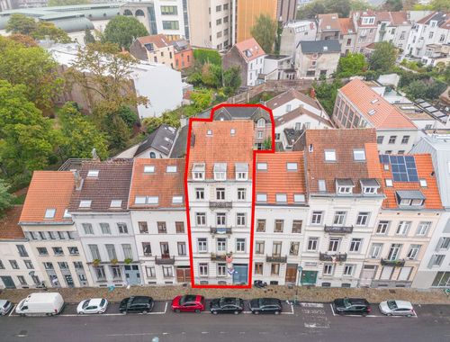                                         Gemengd gebruik te koop in Elsene, € 4.000.000
