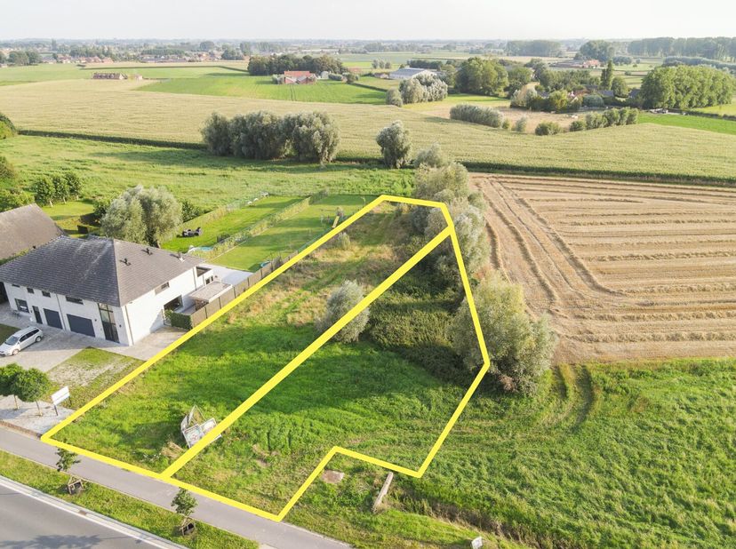 Terrain à vendre
                    à 8820 Torhout