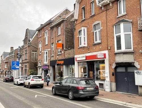                                         Handelspand met woonst te koop in Fléron, € 725.000
