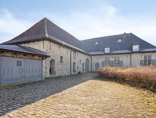                                         Château à vendre à Steenokkerzeel, € 1.750.000
