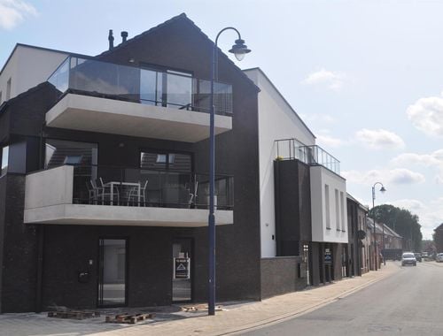                                         Appartement à vendre à Buggenhout, € 249.000
