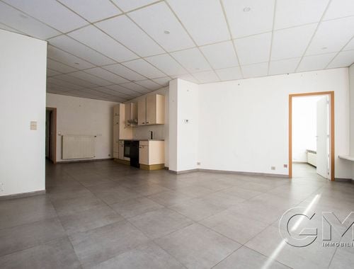                                         Appartement te huur in Moeskroen, € 690
