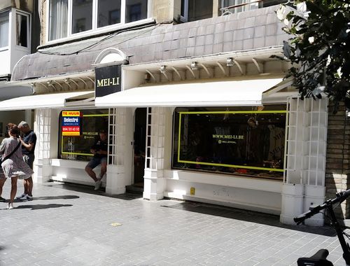                                         Handelsgelijkvloers te huur in Oostende, € 6.500

