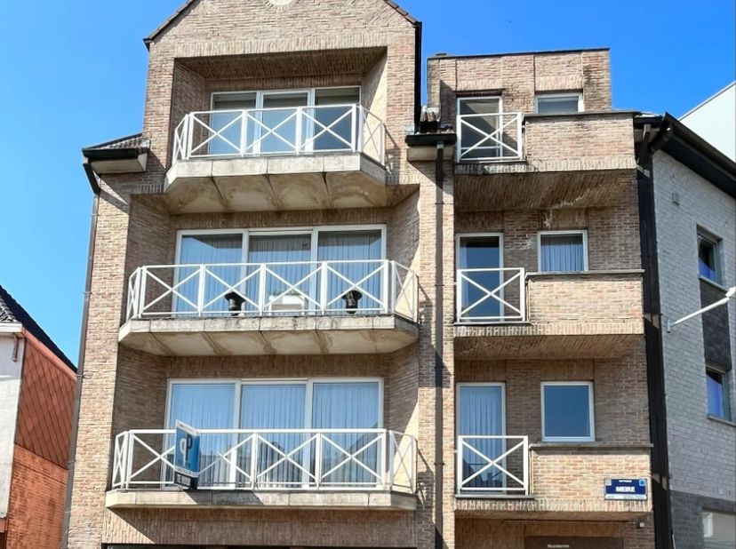 Appartement à louer
                    à 9620 Strijpen