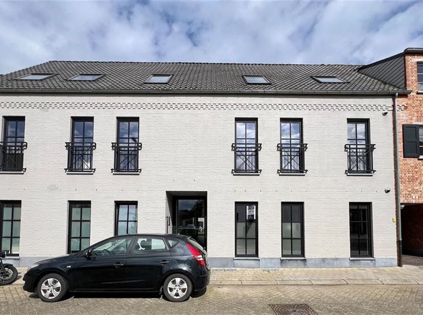 Appartement à vendre
                    à 2243 Pulle