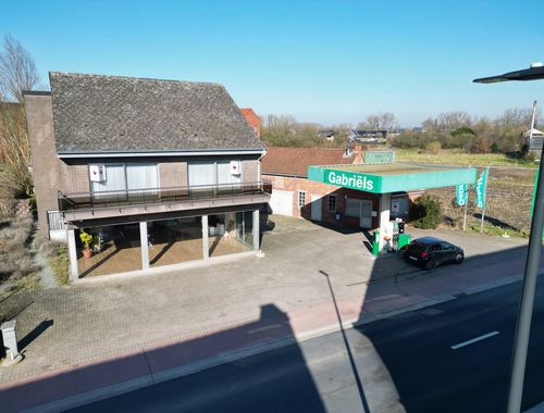                                         Commerce à vendre à Herdersem, € 575.000

