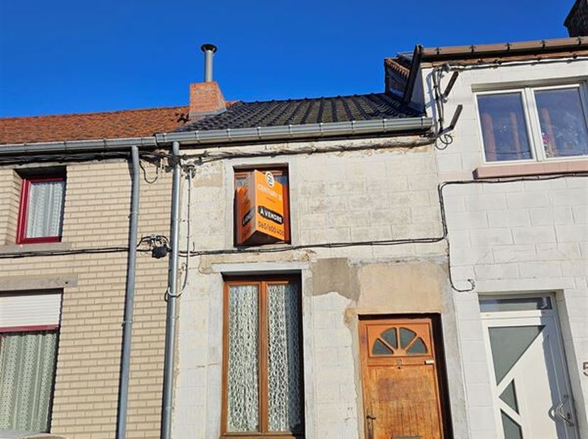 REF: 7035 - Rue du petit champ, 61 - 7012 Flenu&lt;br /&gt;
Maison à Vendre à Flénu (7012)  Une Opportunité à Saisir ! Vous rêvez de devenir propriétaire et