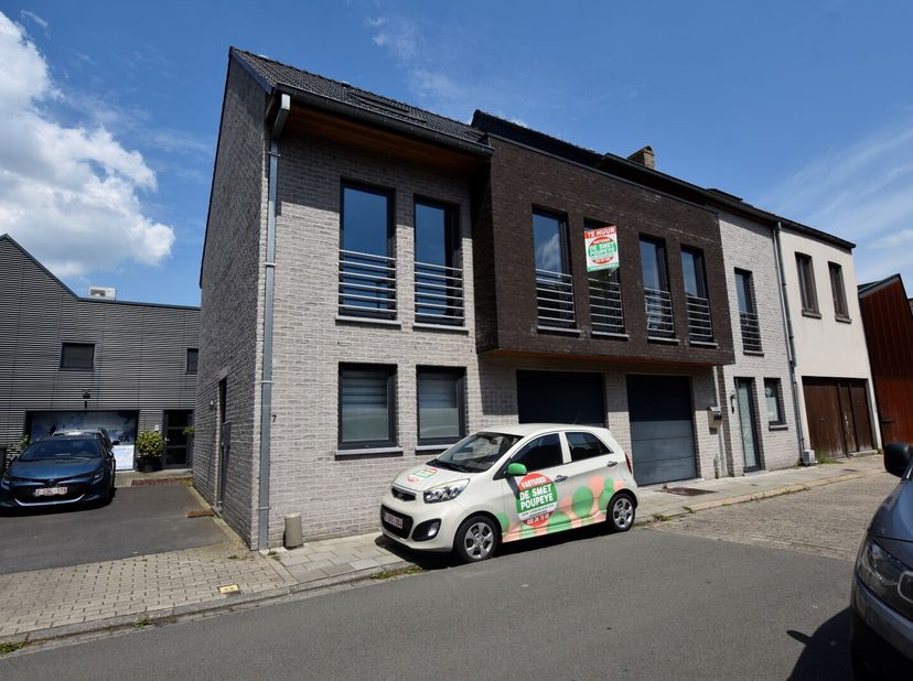Maison à louer
                    à 8310 Assebroek
