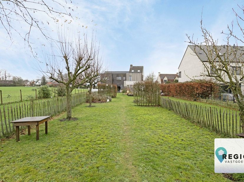 Up-to-date wonen te Deurle; omringd door de “Latemse Meersen – Westerplas” doch met een uitzonderlijk vlotte verbinding.&lt;br /&gt;
&lt;br /&gt;
Het beste van be