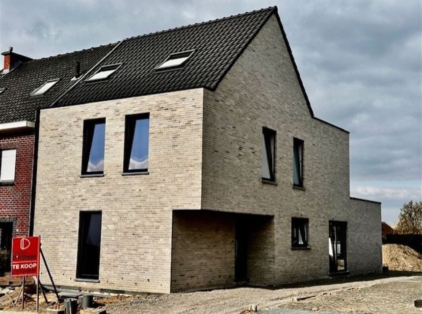 Maison à vendre
                    à 9700 Volkegem
