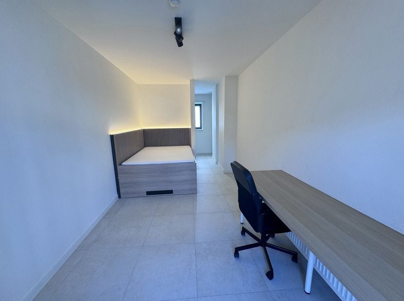 ENKEL VOOR STUDENTEN10 gezellige studentenkamers in centrum Mechelen inclusief internet, nutsvoorzieningen en schoonmaak van de gemeenschappelijke del