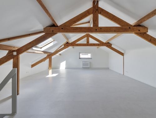                                         Bureaux à louer à Aalter, € 650
