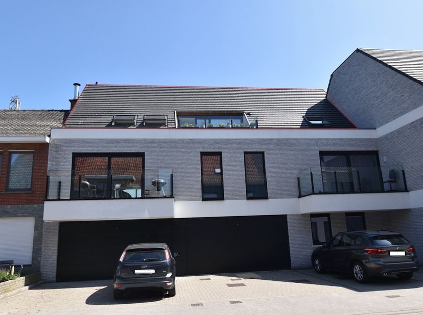 Appartement à vendre
                    à 8755 Ruiselede