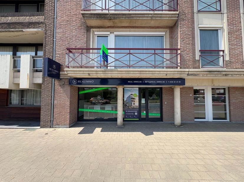 Bien professionnel à louer
                    à 8580 Avelgem