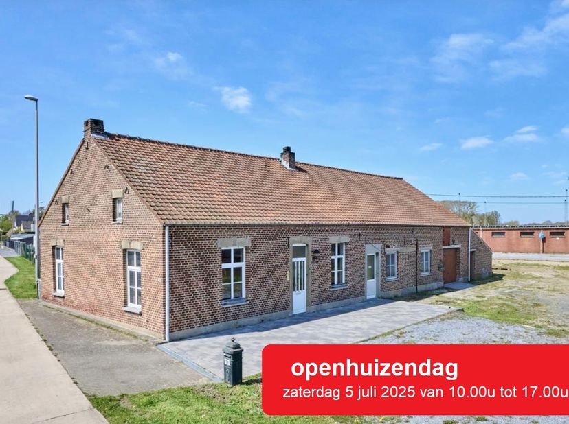 Cette ferme historique est située entre les sites de loisirs du club de football Maasland et du centre équestre Gersalhoeve. Un emplacement de vue par