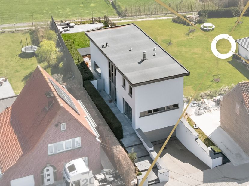 Maison à vendre
                    à 8980 Passendale