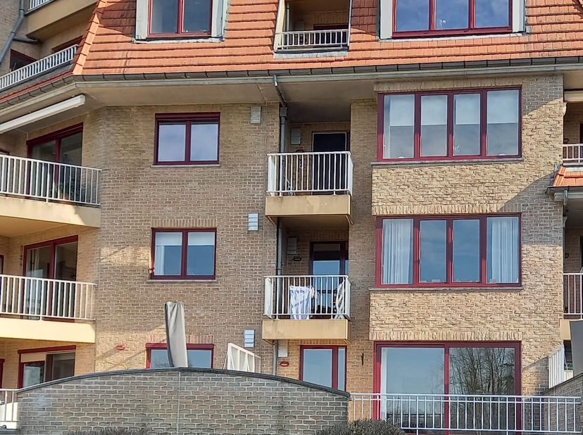 Appartement à louer
                    à 9800 Deinze