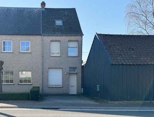                                         Woning te koop in Wetteren, € 200.000
