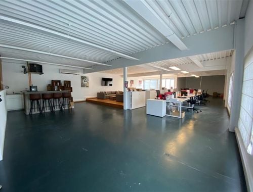                                         Kantoor te huur in Wetteren, € 3.000
