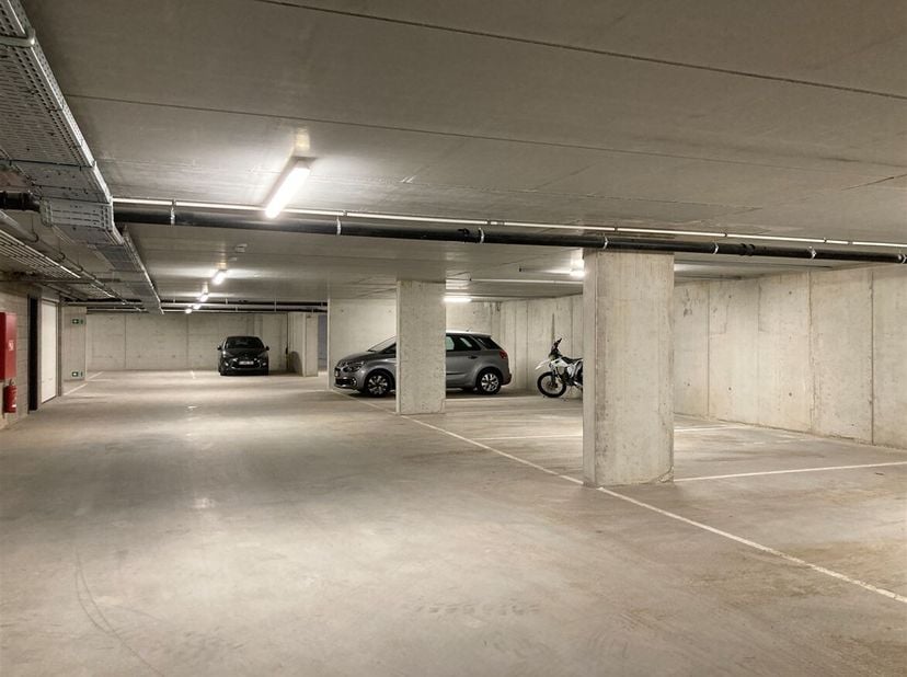 Garage à vendre
                    à 2440 Geel