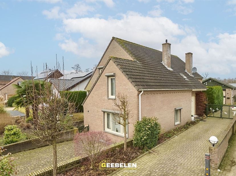 Maison à vendre
                    à 3930 Achel