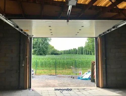                                        Entrepôt à louer à Machelen, € 640
