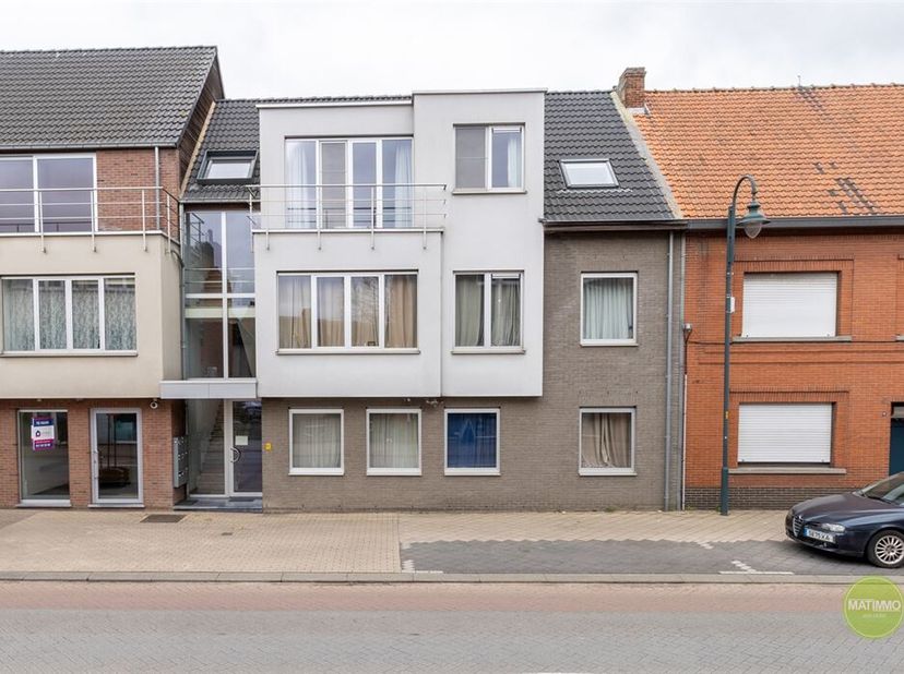 Appartement clé en main avec grande terrasse dans le centre de Balen&lt;br /&gt;
Au coeur de Balen, à quelques pas de toutes les commodités, se trouve cet a